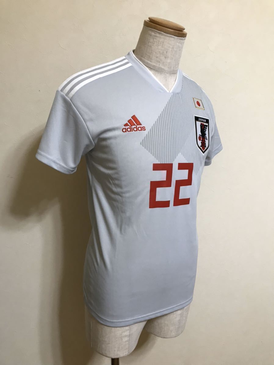 【新品】 adidas JFA JAPAN サッカー 日本代表 ユニフォーム トップス 2018-2019 アウェイ 背番号22 吉田麻也 サイズM 半袖 グレー BR3627_画像7