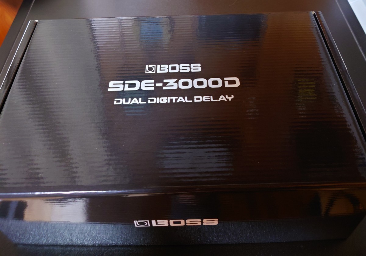 BOSS SDE-3000D DUAL DIGITAL DELAY (ボス デュアルデジタルディレイ