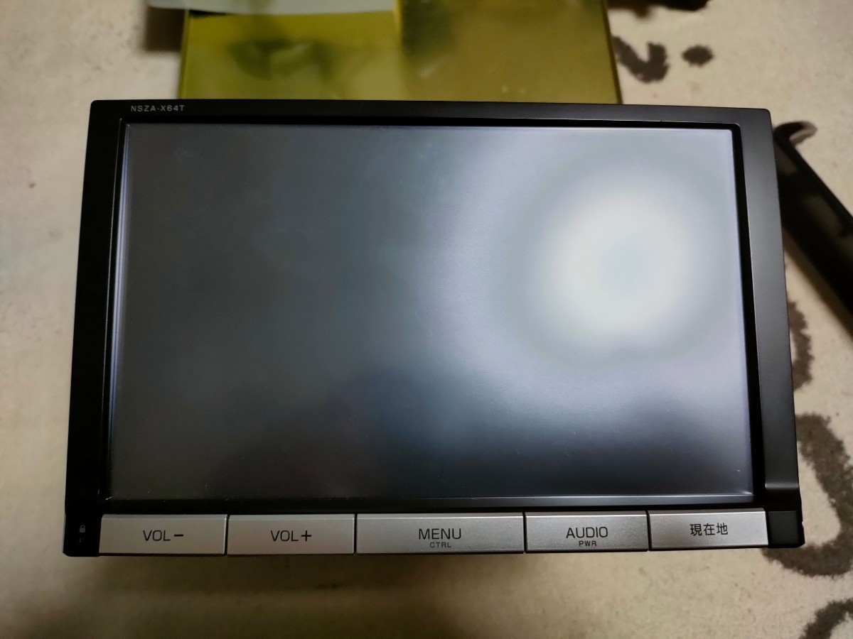 NSZA-X64T 8インチナビとナビ連動ETC2 0セット 使用少ない美品 NSZA-X64T 8インチナビとナビ連動ETC2 0セット 使用少ない美品