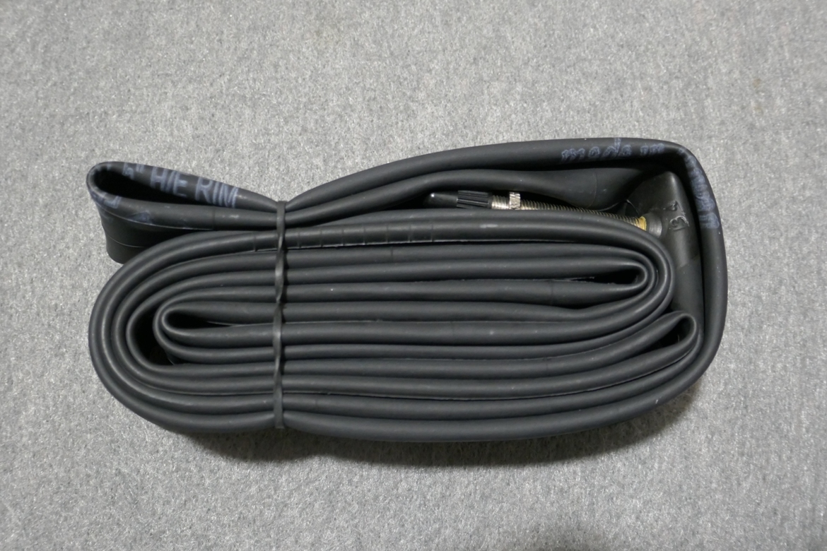 TIOGA INNER TUBE タイオガ インナー チューブ 27.5×1.50～1.75"　 仏式　48㎜ 2本セット_画像3