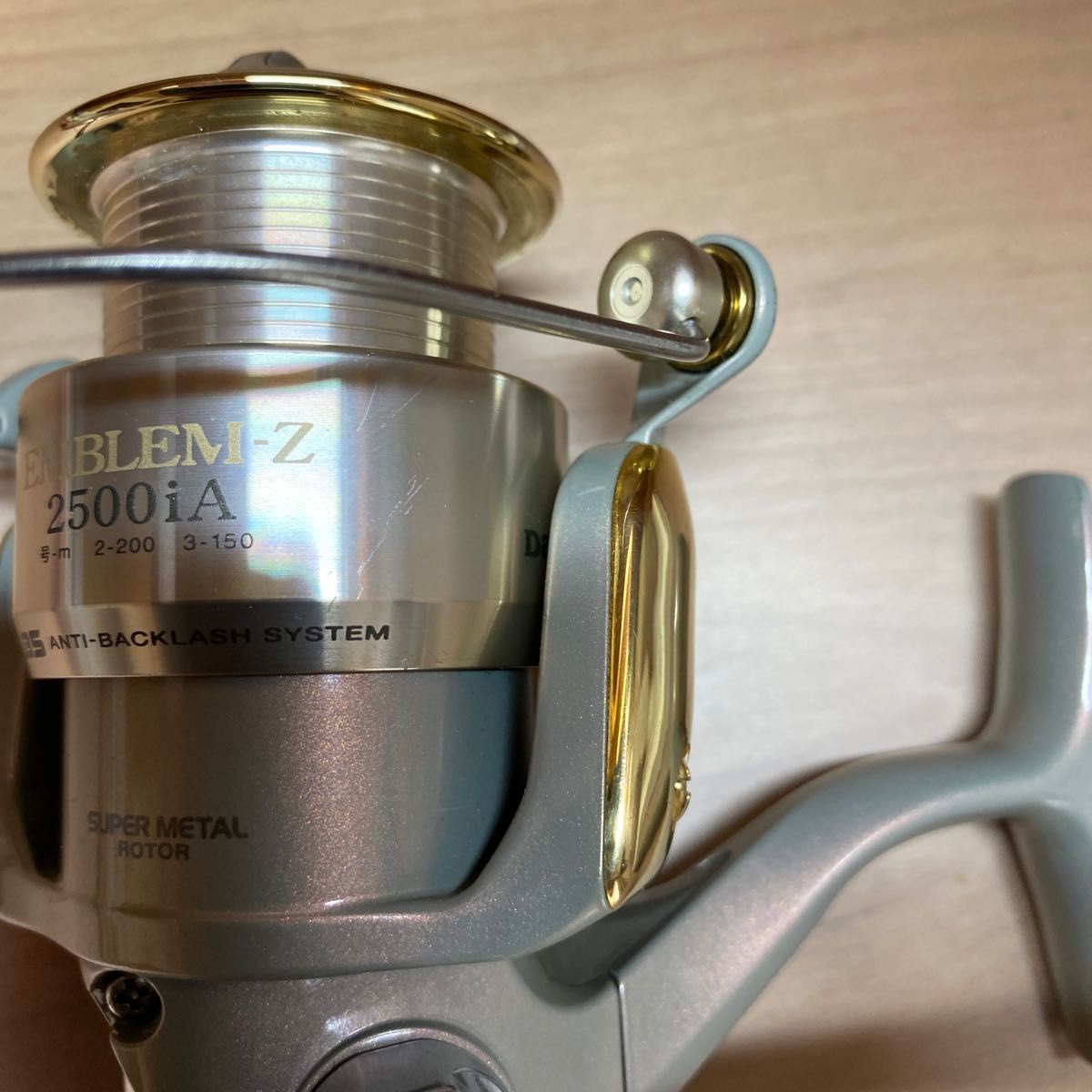 DAIWA エンブレムZ 2500iA DAIWA EMBLEM-Z|Yahoo!フリマ(旧 DAIWA エンブレムZ 2500iA DAIWA EMBLEM-Z|Yahoo!フリマ(旧