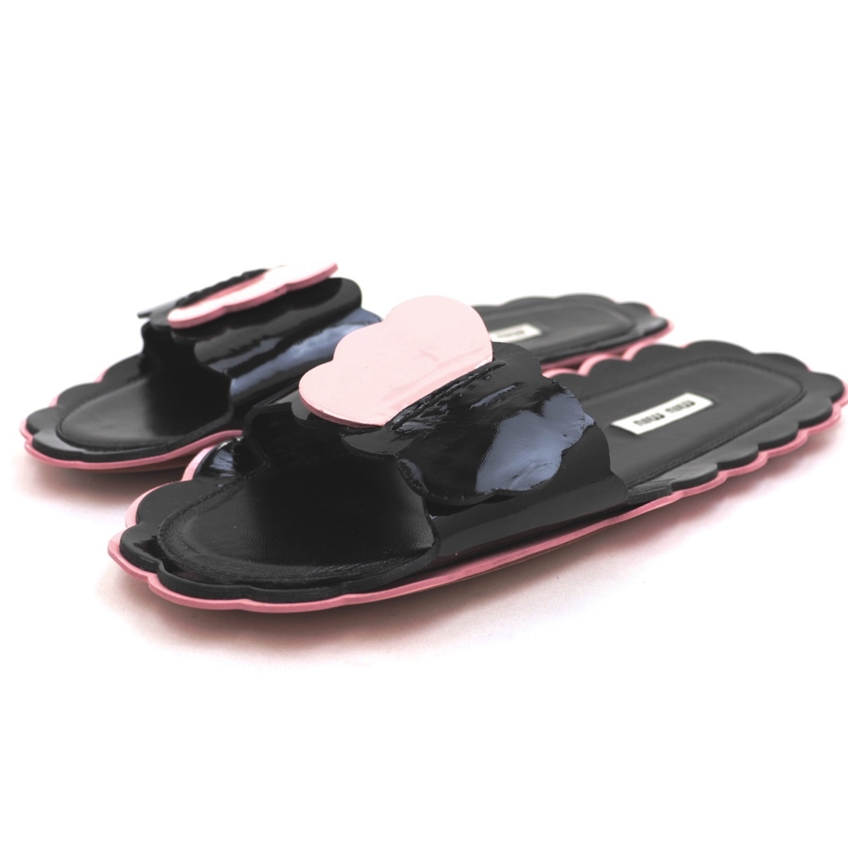  unused MiuMiu 17SS ska LAP enamel shower sandals lady's black pink sliding beach 38 miu miu