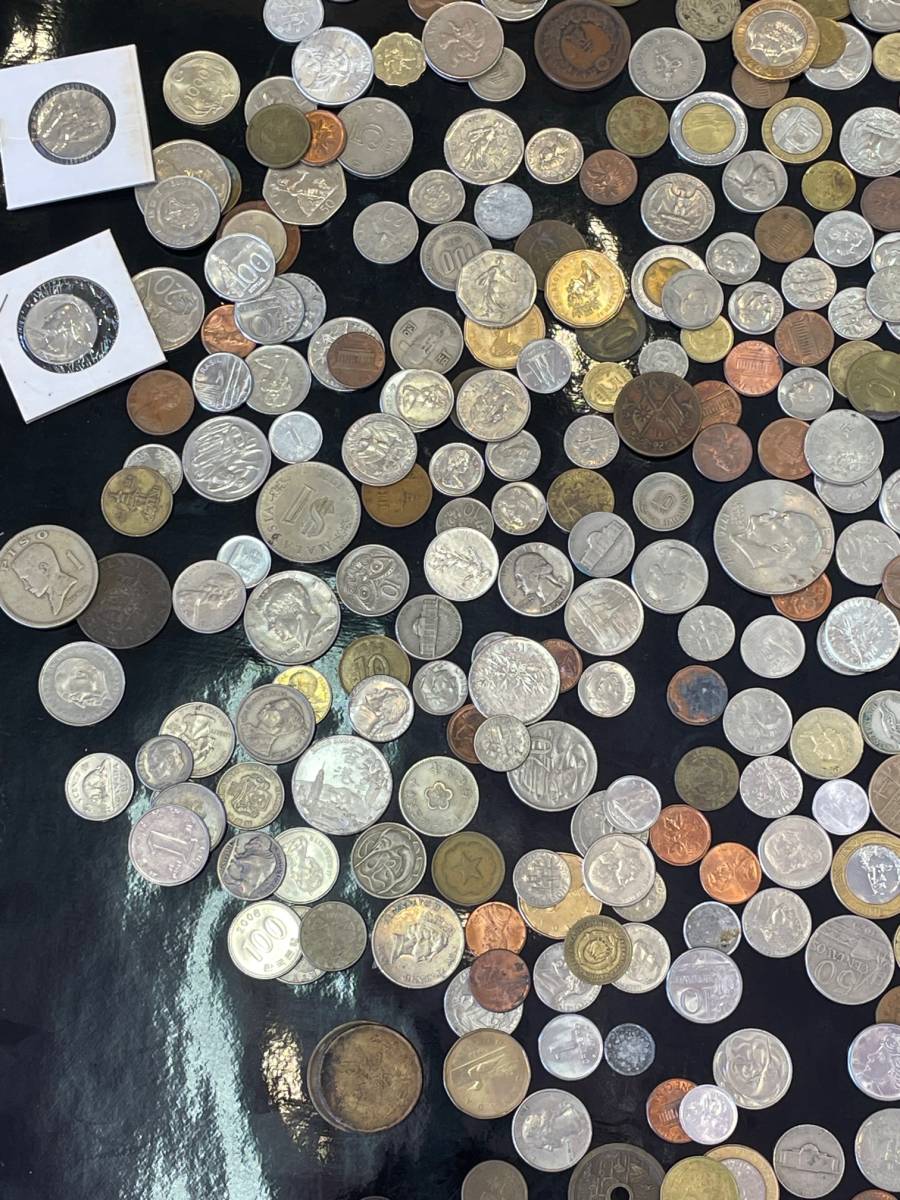 ☆蔵出し!【外国銭】3.5kg以上!! 約3500g 外国コイン 大量おまとめ