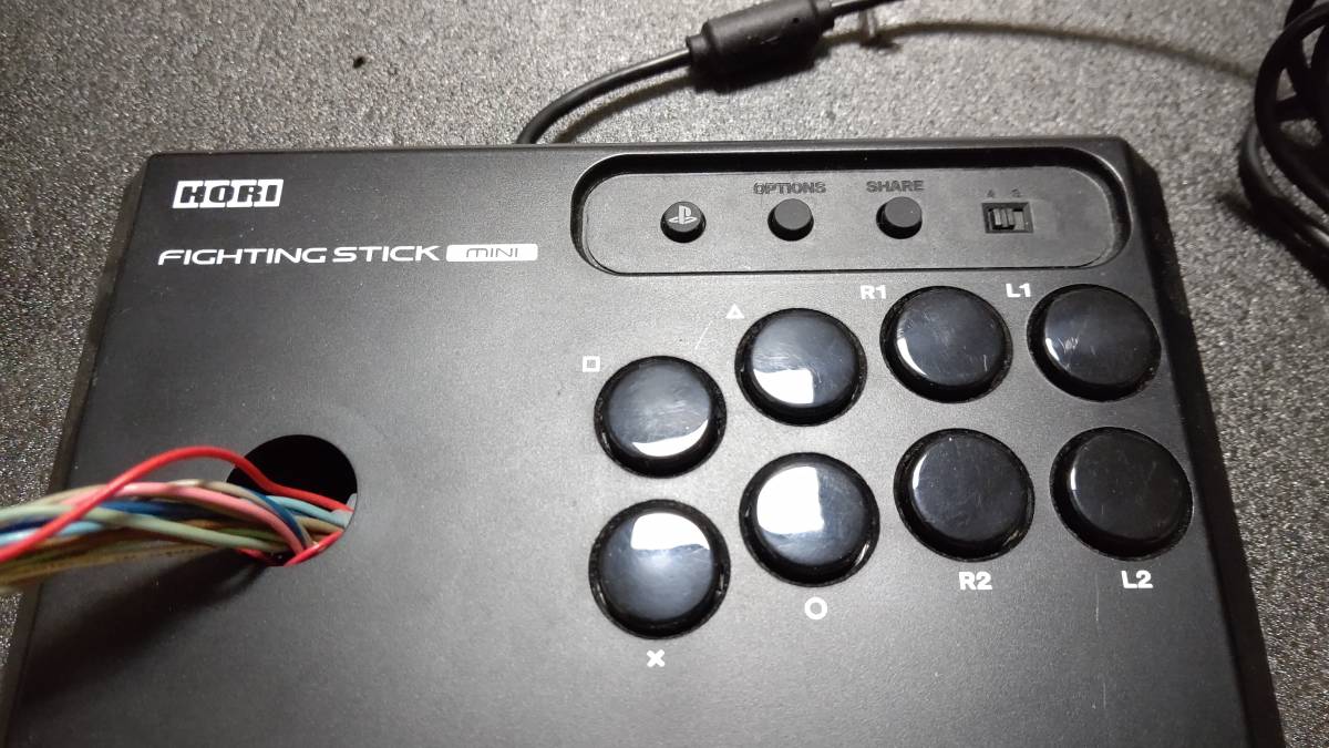 ☆HORI☆ファイティングスティックmini☆改造用☆PS4・PS3☆PS4 ☆HORI☆ファイティングスティックmini☆改造用☆PS4・PS3☆PS4
