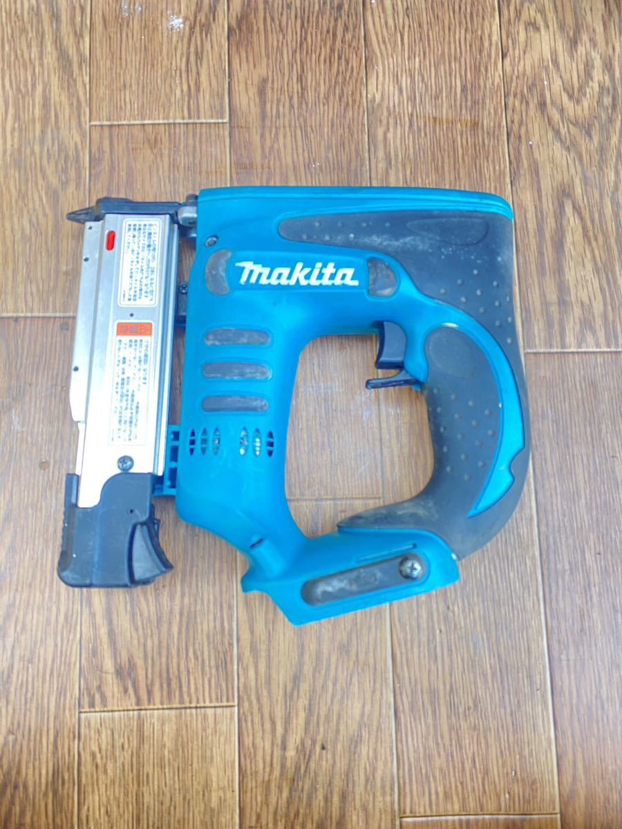 動作確認済 makita マキタ 充電式 ピンタッカ PT350D ピンタッカー 14.4V