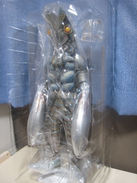 ギガンティックシリーズ バルタン星人 少年リック限定 回転発光ver 輸送箱有　全高52cm_画像3