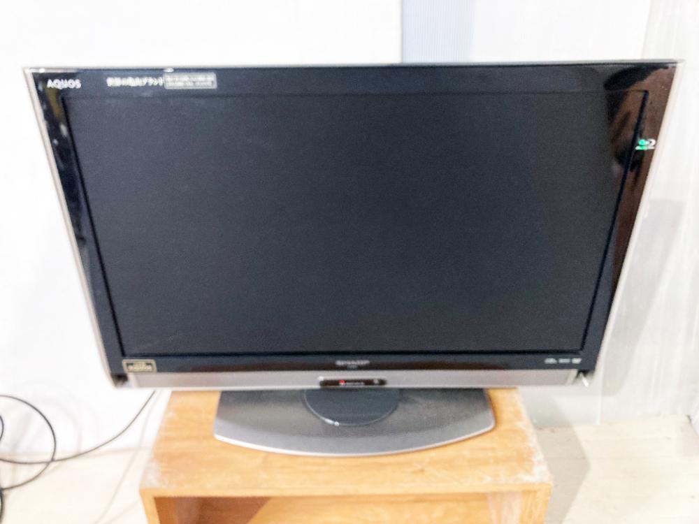 全国送料無料☆極上超美品 中古☆SHARP/シャープ☆AQUOS☆32V型 全国送料無料☆極上超美品 中古☆SHARP/シャープ☆AQUOS☆32V型