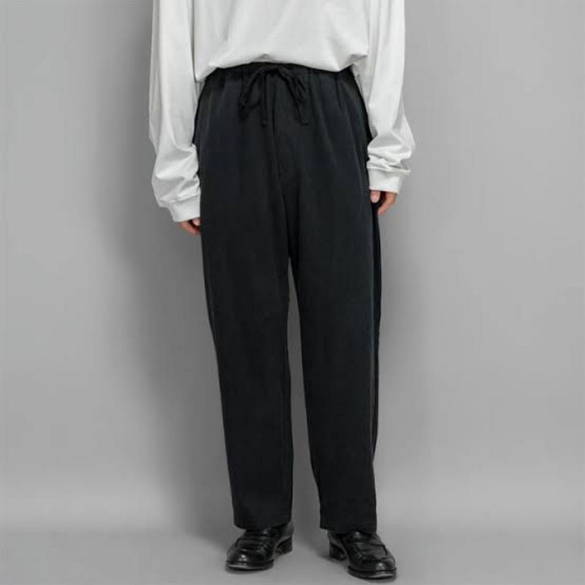 COMOLI (コモリ) 23SS シルクネップ ドローストリングパンツ|PayPayフリマ