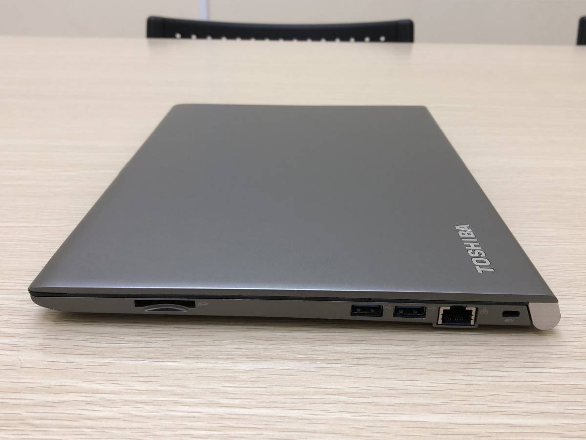 TOSHIBA Dynabook R63 Win11 Office 薄型 軽量-