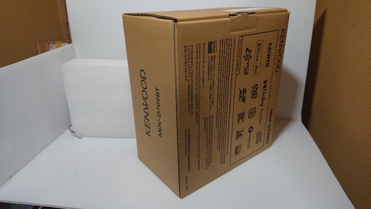 □新品・KENWOOD・MDV-D709BT・バックカメラ(無料)オマケ付