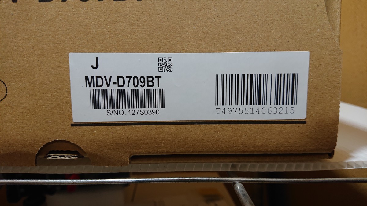 □新品・KENWOOD・MDV-D709BT・バックカメラ(無料)オマケ付