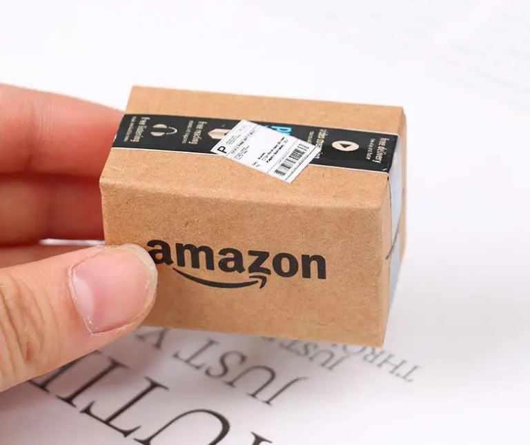 W2002　ミニチュア　Amazon box アマゾン　ダンボール　箱　ドールハウスや人形に最適_画像4