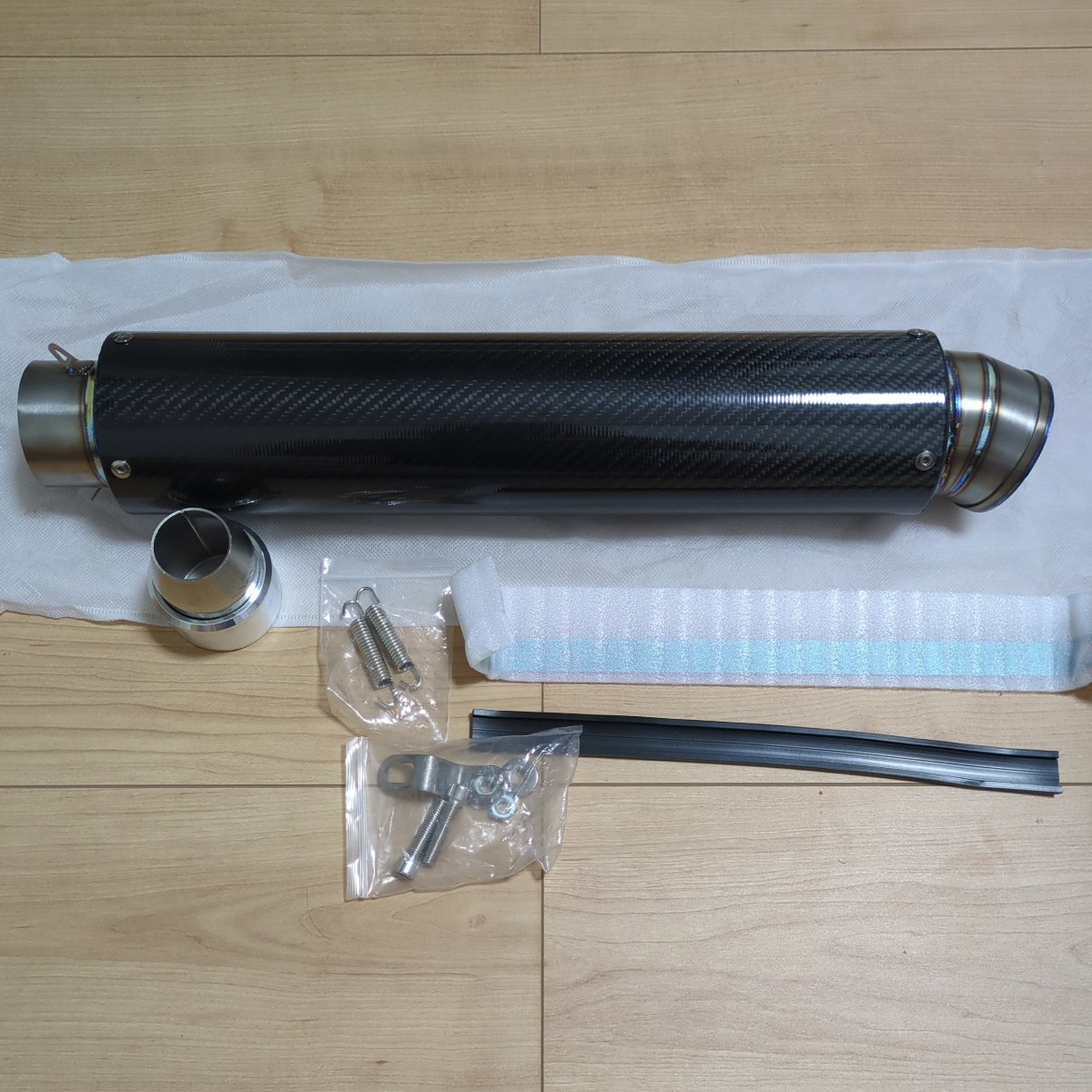 オンライン通販 カーボンサイレンサー 60.5mm 汎用 チタン 変換