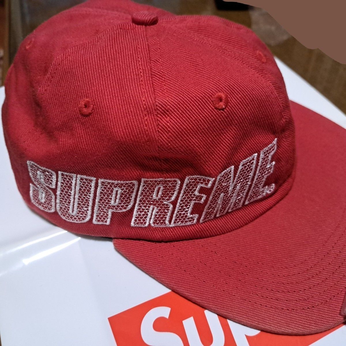 Supreme Side Banner Logo 6-panel Cap FW16 RED 刺繍 新品未 Supreme Side Banner Logo 6-panel Cap FW16 RED 刺繍 新品未