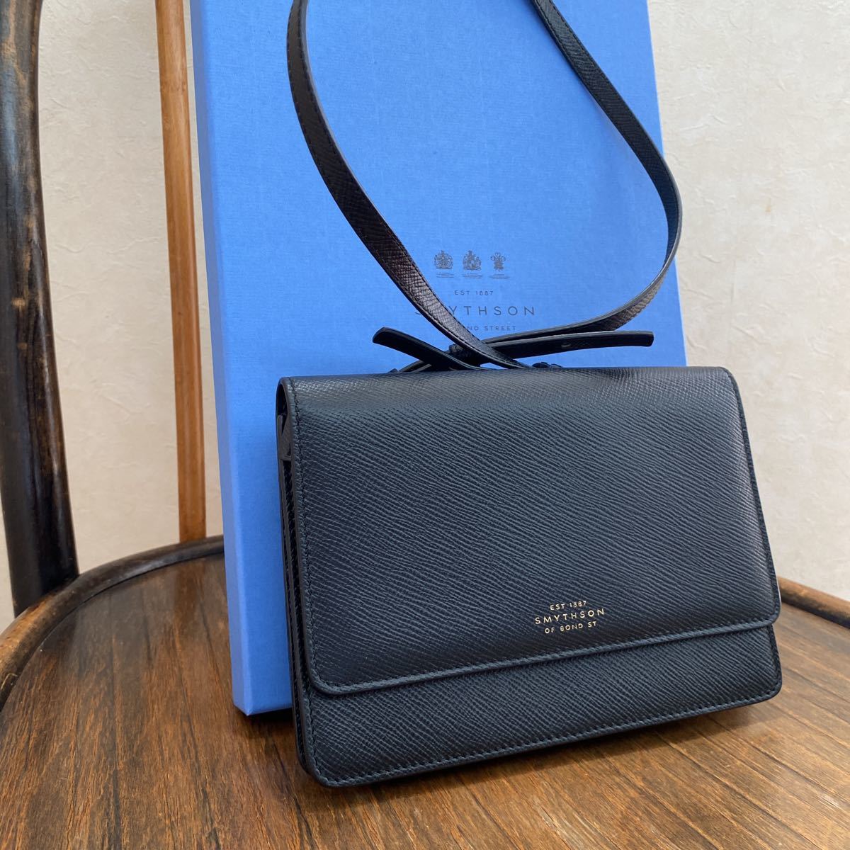 極美品 SMYTHSON(スマイソン） PANAMA PURSE W/STRAP　クロスボディ ミニバッグ