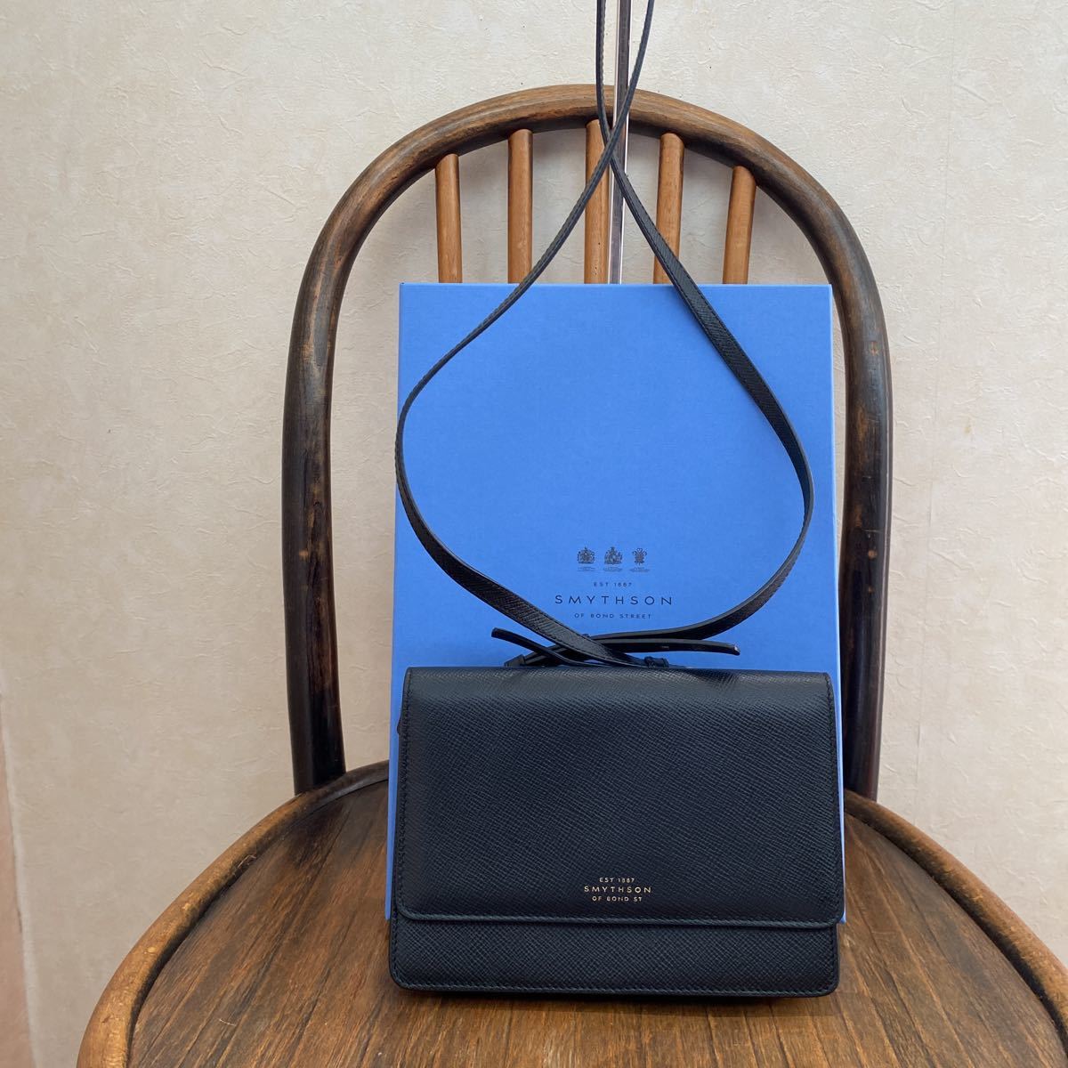 極美品 SMYTHSON(スマイソン) PANAMA クロスボディ ミニバッグ-