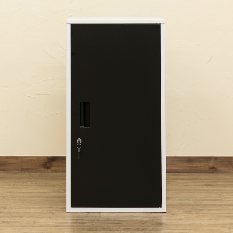  ключ имеется запирающийся шкафчик высокий дверь имеется место хранения длинный накладывающийся . можно использовать стальной черный JAC-06(BK)