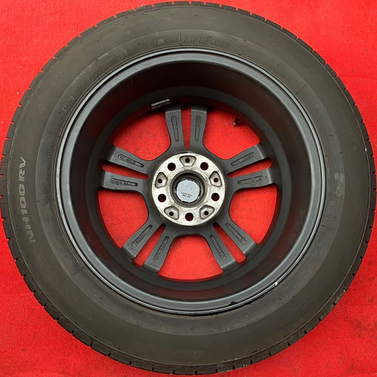 ヤフオク! - バリ溝。MAK LUFT 16インチ×7J +52 PCD...