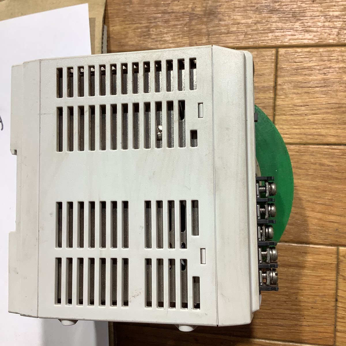 KEYENCE スイッチング電源 MS2-H75 3、2A DC24v 3、2A 中古品動作確認済みです。_画像7