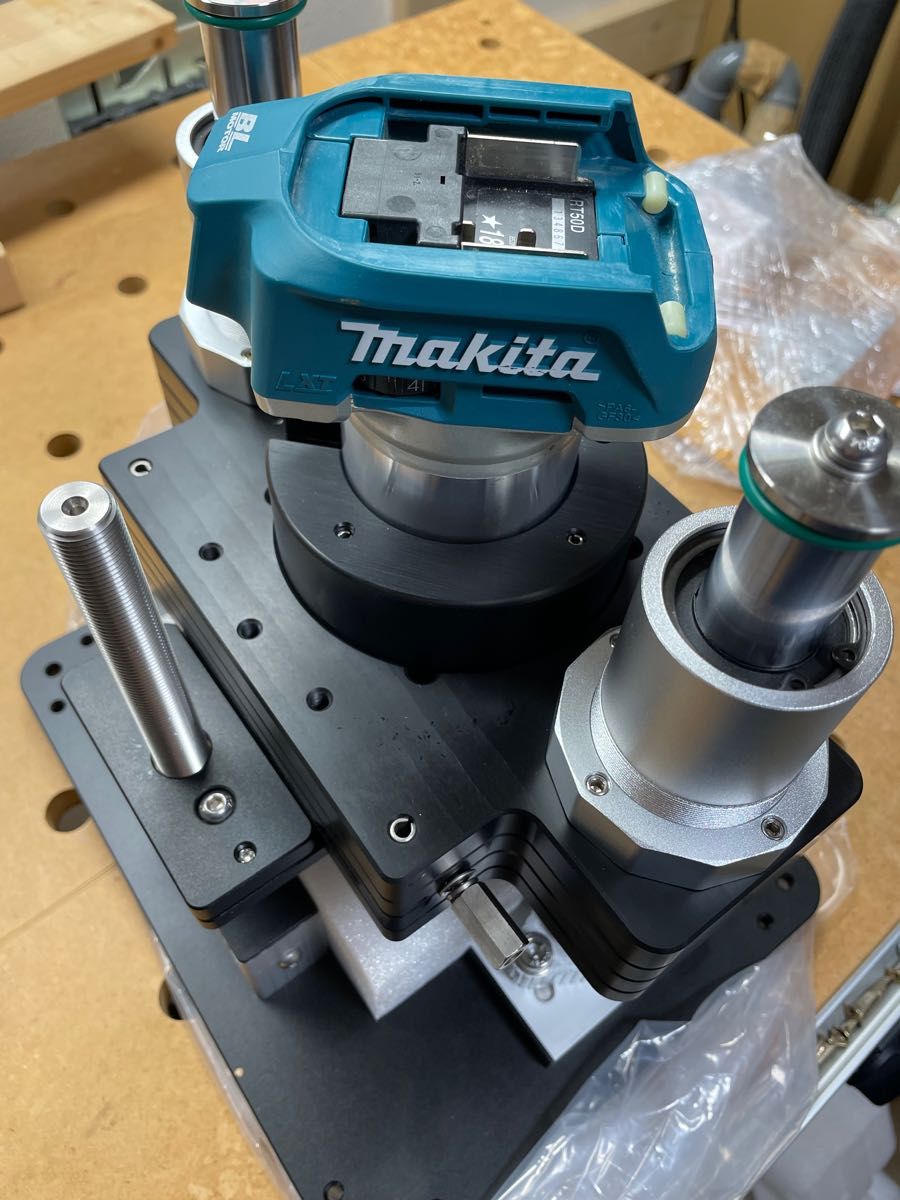 ルーターテーブル　マキタ　トリマーテーブル　マキタrt50d rt001 dewalt