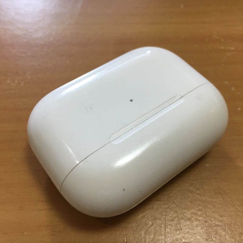 傷有特価品-2 Apple純正 AirPods Pro 第1世代 ワイヤレス充電ケース