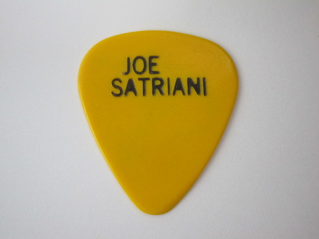 ★ジョー・サトリアーニ Joe Satriani サーフィング・ウィズ・ジ・エイリアン Surfing With The Alien ギターピック