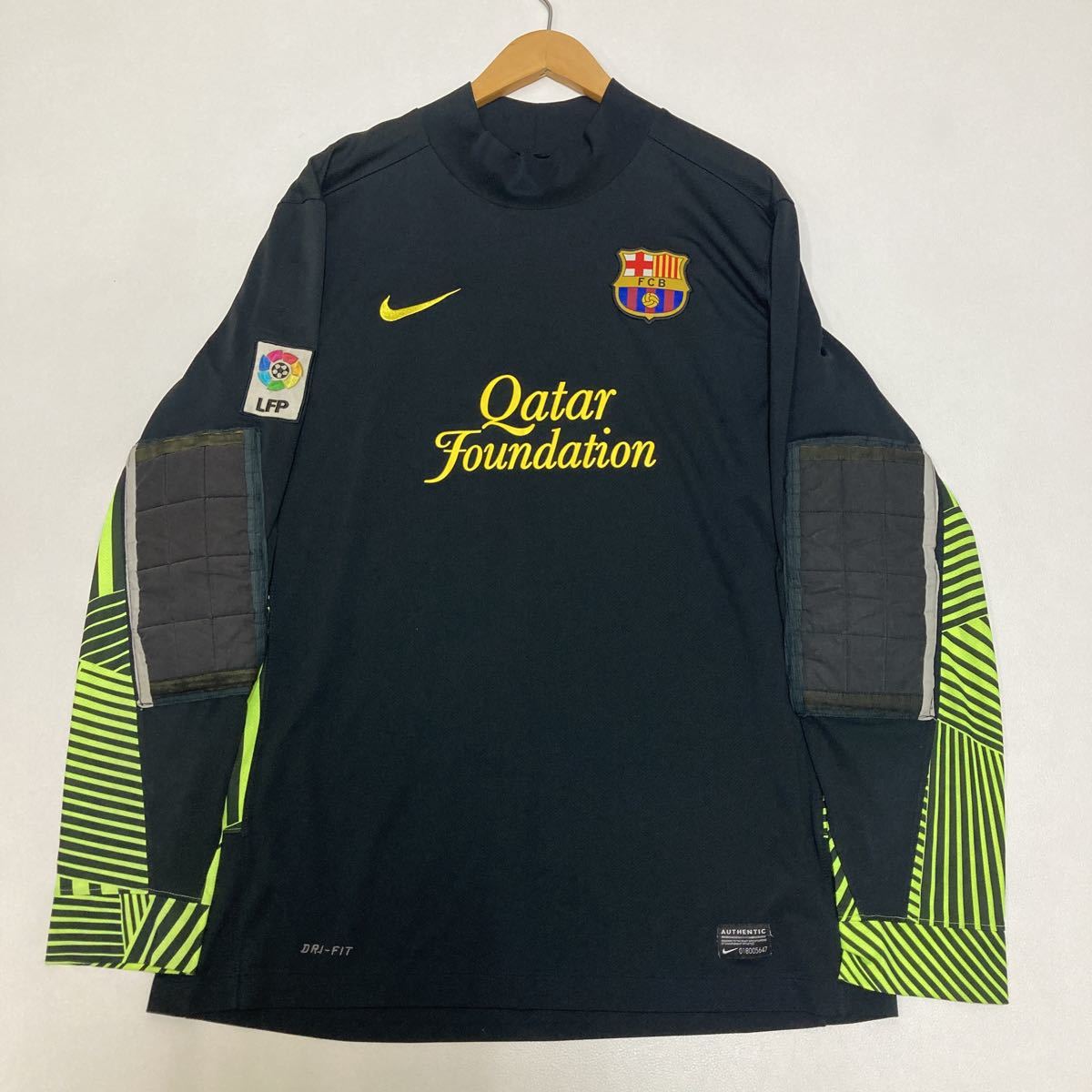 205 Nike FC Barcelona Goalkeeper Shirt ナイキバルセロナ ホーム
