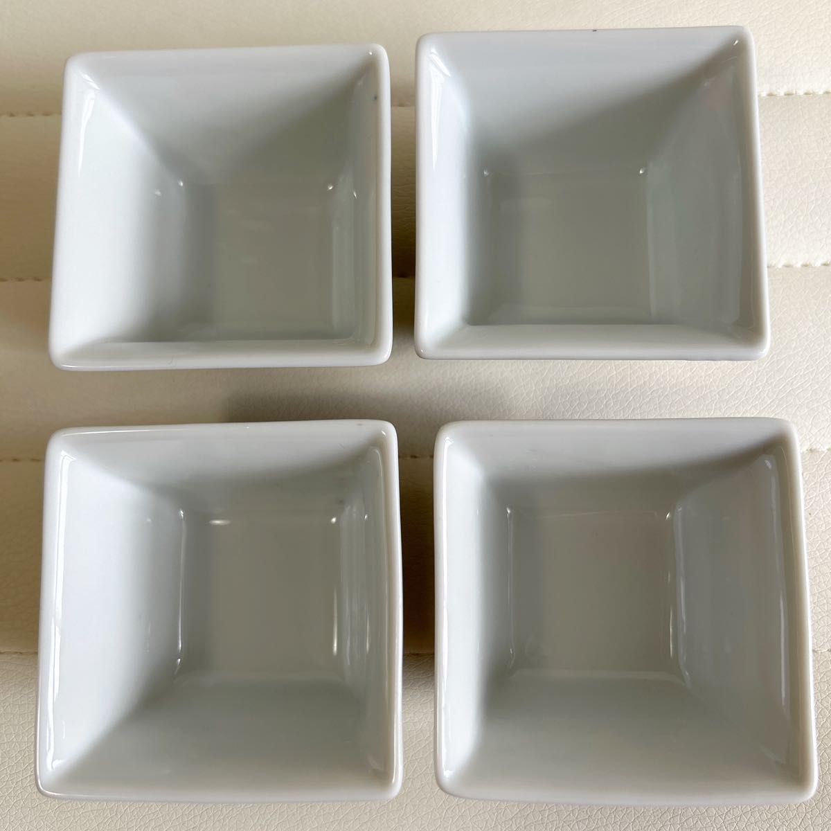 九谷焼 第一陶器 花鳥図 角小鉢 4枚セット 和食器 絵皿 黄地色絵 九谷焼 第一陶器 花鳥図 角小鉢 4枚セット 和食器 絵皿 黄地色絵