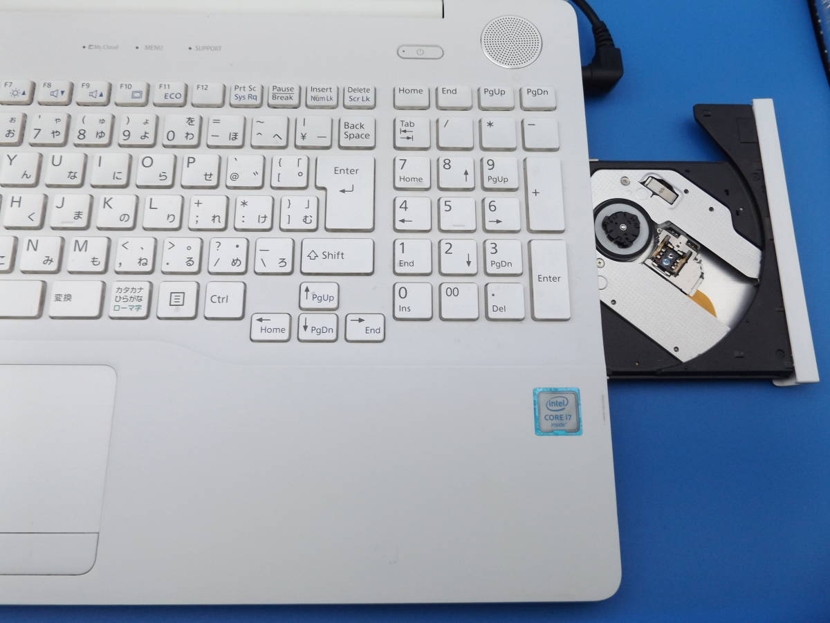 第6世代Core i7☆新品SSD1TB(1000GB)☆メモリ16GB☆富士通LIFEBOOK