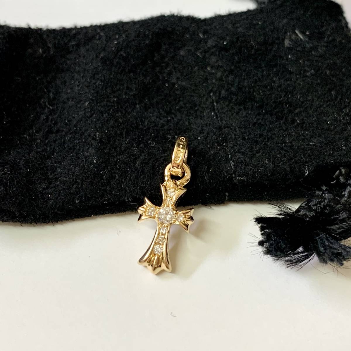 Bibian 比比昂- クロムハーツCHROME HEARTS CHARM CH CRS BABY Bibian 比比昂- クロムハーツCHROME HEARTS CHARM CH CRS BABY