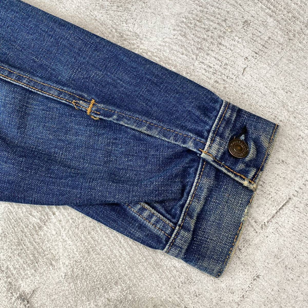 60s ~ 70s Vintage Levis 70505 0217 ビンテージ リーバイス 4th デニム ジャケット Gジャン 古着 ケアタグ ボタン裏 52 サイズ 46 位 (71の画像4