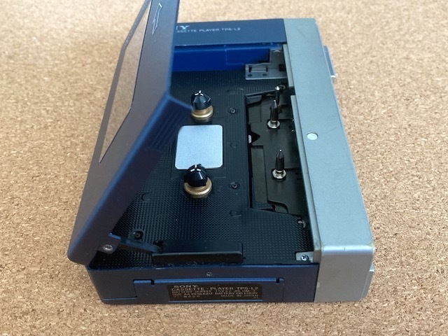 SONY Walkman TPS-L2 初代ウォークマン AC-31 取扱説明書 SONY Walkman TPS-L2 初代ウォークマン AC-31 取扱説明書