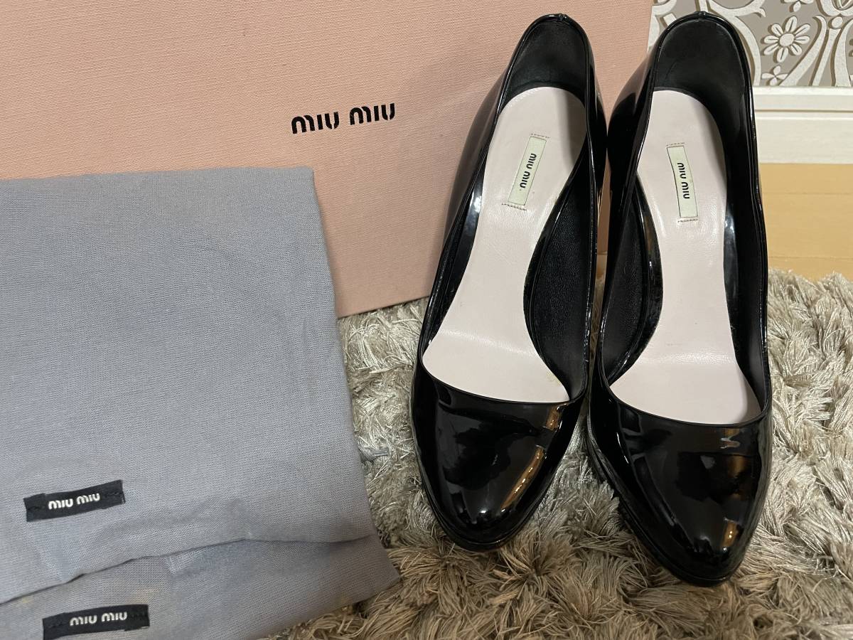 ミュウミュウ miumiu パンプス 34 黒　レディース