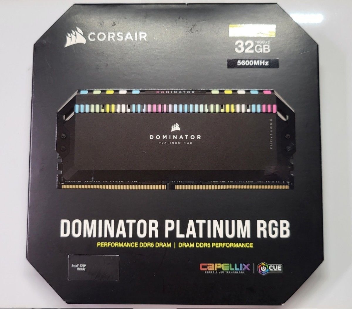 Corsair CMT32GX5M2B5600C36 DDR5メモリ