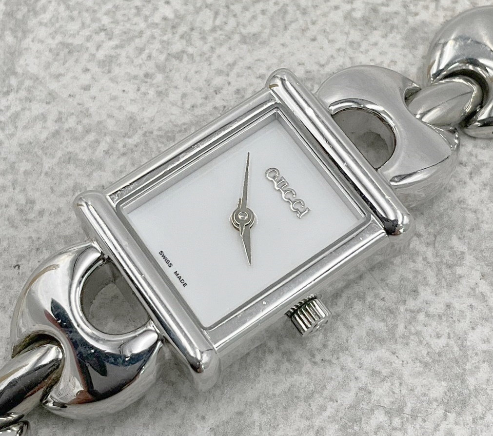 ☆時計☆GUCCI グッチ 1800L シルバー金具 白文字盤 レディース 腕時計
