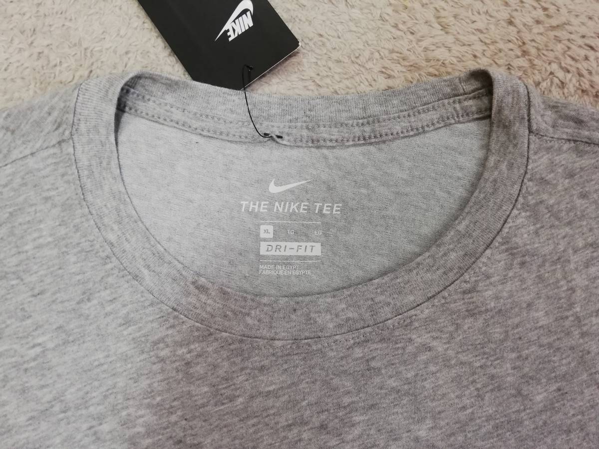 新品未使用！ ナイキ メンズ ドライフィット Tシャツ XLサイズ グレー 灰 カモフラ 迷彩 ロゴ スウッシュ 半袖 NIKE DRI-FIT
