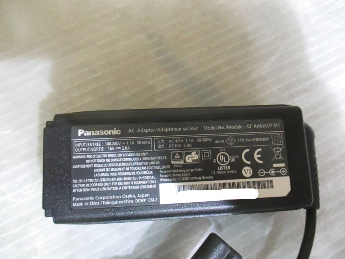 [P001] хорошая вещь Panasonic AC адаптор *CF-AA62U2F M1*16V~2.8A