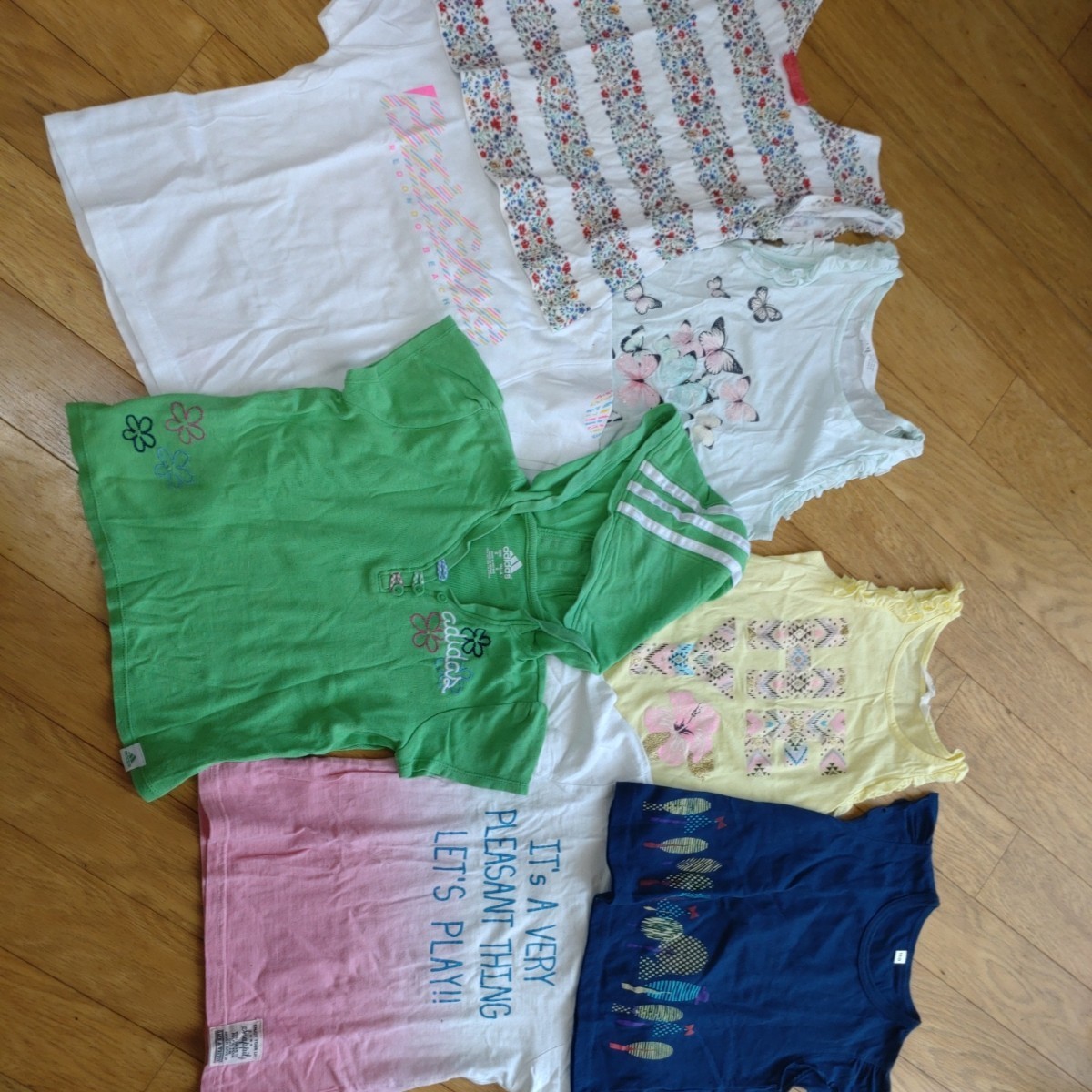 大量 子供服 まとめ売り 女の子 110 サイズ Tシャツ ワンピース ダウン ショートパンツ