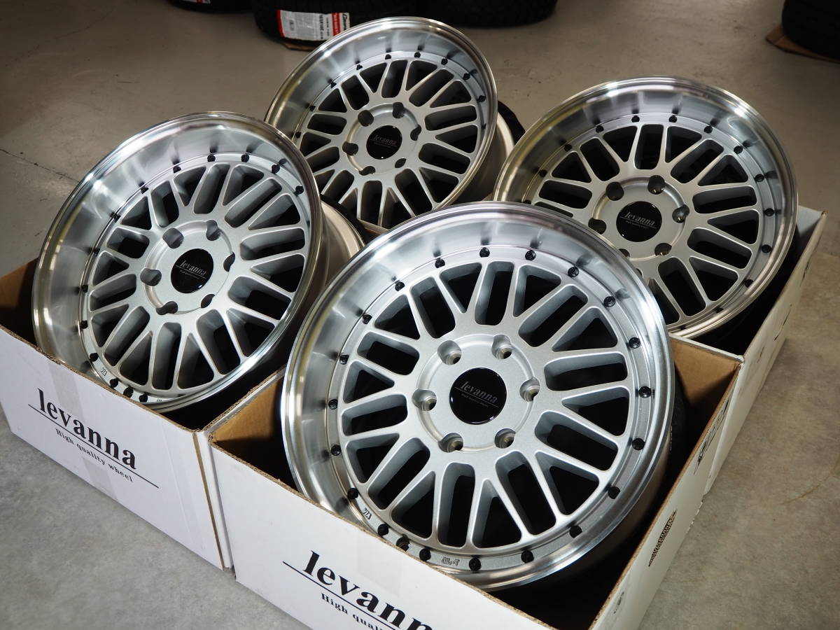 カスタムサイズ 要25ｍｍオーバーフェンダー 深リム メッシュ levanna V10LTH 18inch 6H139.7 9.0J+25 TOYO SD-7 225/45R18 ハイエース_画像2