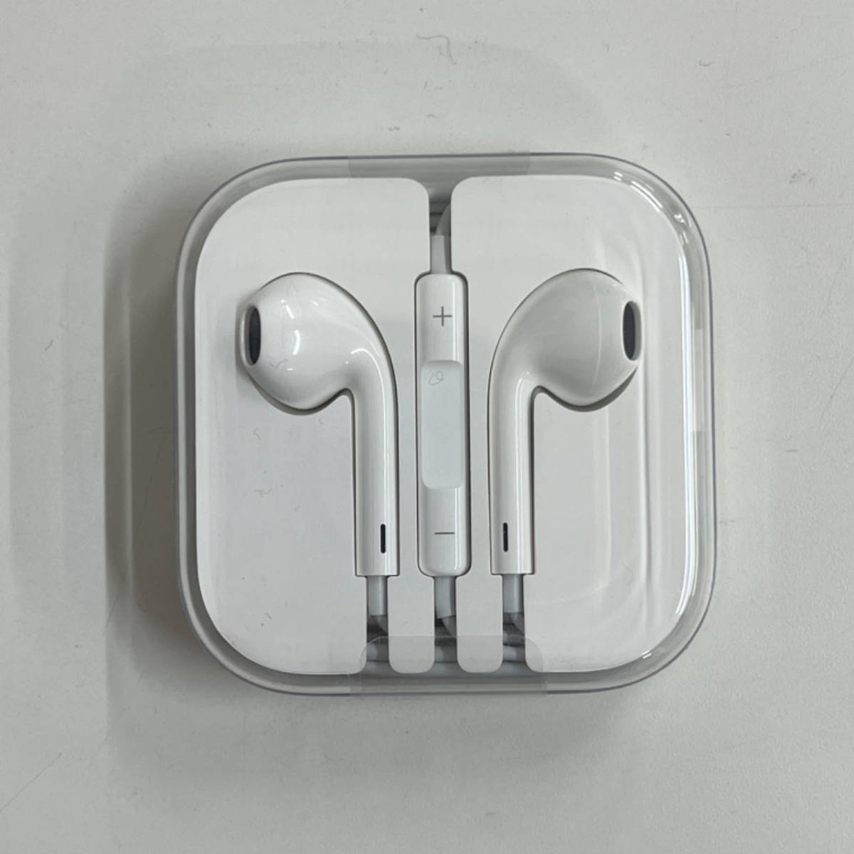 Apple EarPods イヤホン with3.5mm