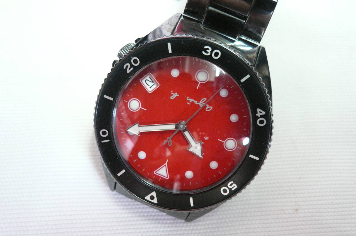 アニエスベー agnes b　赤い腕時計　元箱付き_画像1