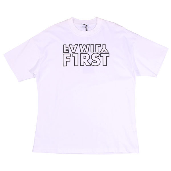 超美品 FAMILY FIRST(ファミリーファースト) Uネック半袖Tシャツ T-FAMILY ホワイト M 30696wh 【S30699】 その他 超美品 FAMILY FIRST(ファミリーファースト) Uネック半袖Tシャツ T-FAMILY ホワイト M 30696wh 【S30699】 その他