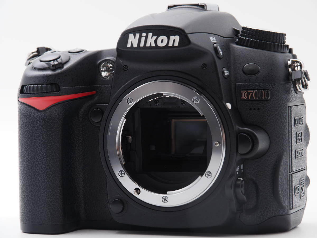 SALE／55%OFF】 101121☆極上品☆Nikon ボディー D7000 デジタル一眼