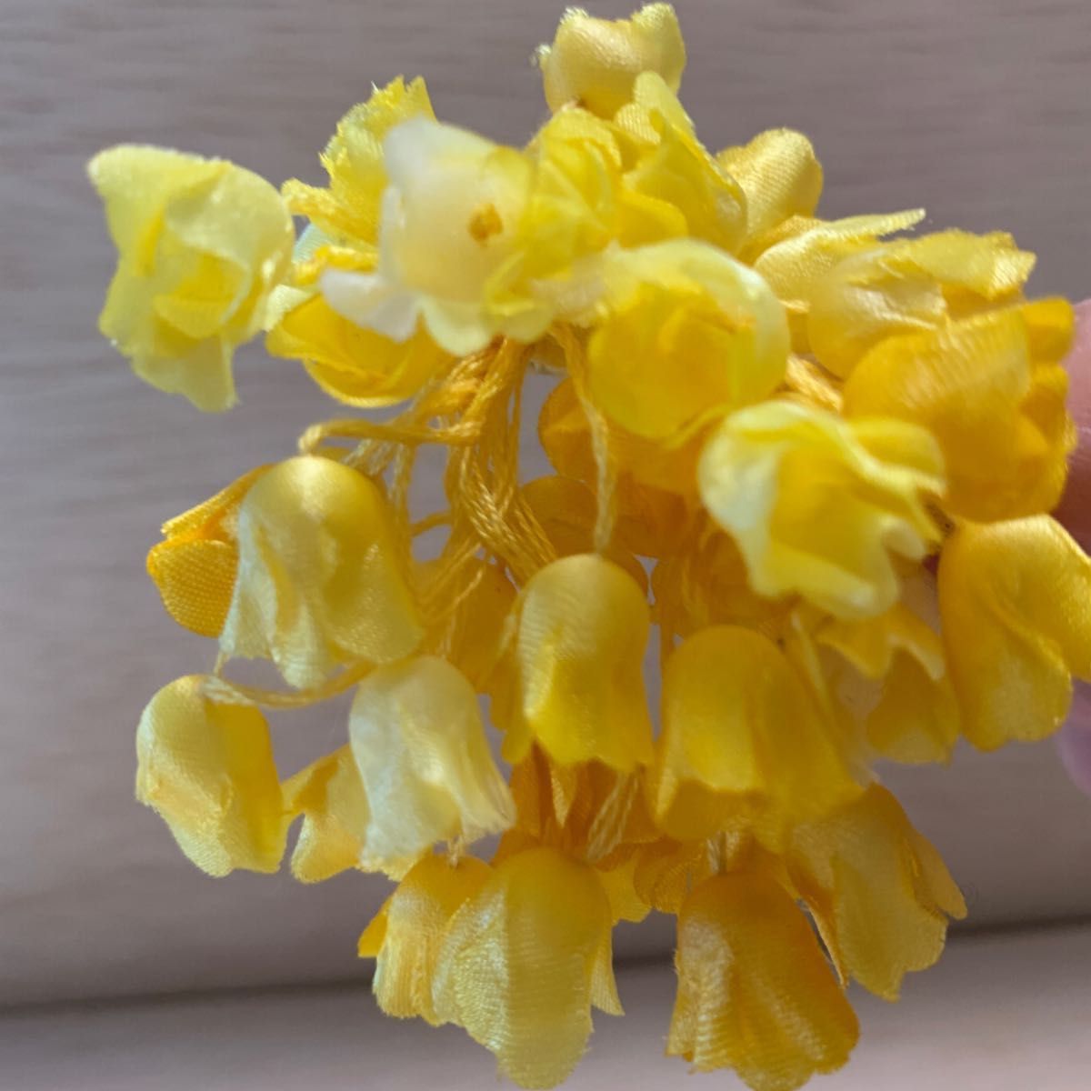 黄色のお花　コサージュ　とブルーグレー　ブローチ  コサージュ　2点