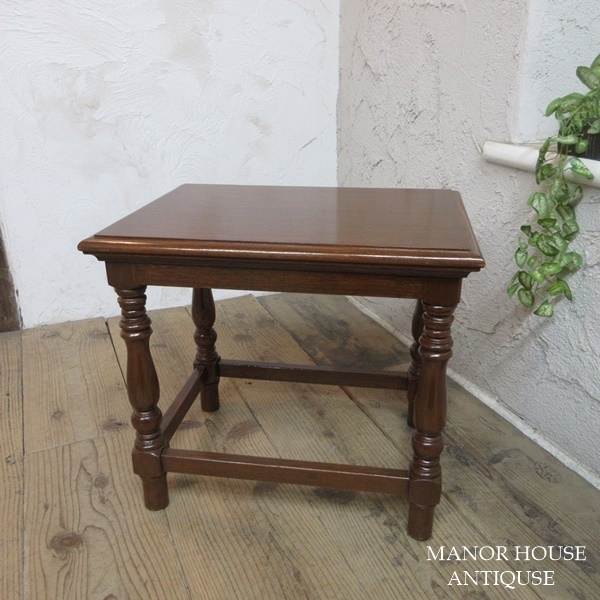 イギリス アンティーク 家具 コーヒーテーブル サイドテーブル 飾り棚 花台 木製 英国 SMALLTABLE 6271d