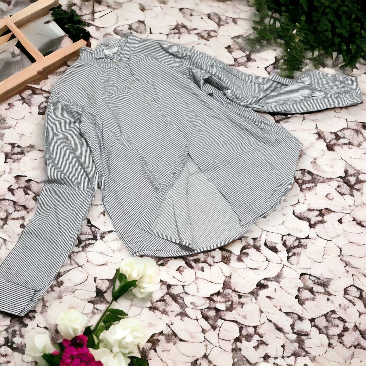ストライプシャツ 羽織 タンクトップの上に◎ カラッと素材 1枚あると便利無難　韓国ファッション