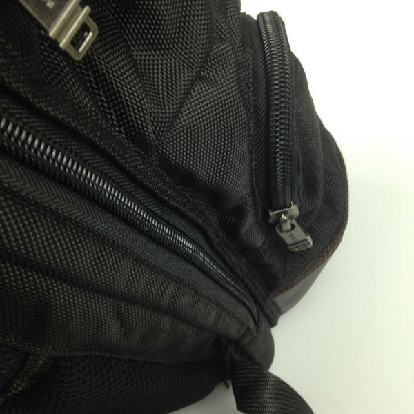 Tumi TUMI男士帆布背包超級流行的存儲功率出眾黑色 原文:トゥミ TUMI メンズ　リュックサック　超人気　収納力抜群　ブラック