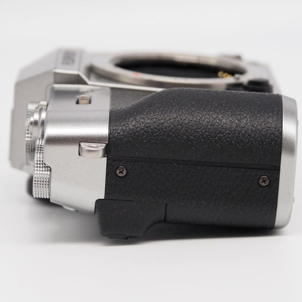 2022公式店舗 FUJIFILM □11ショット□ X-T30 11shot □ほぼ新品□ X