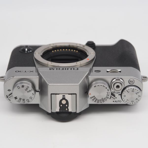 2022公式店舗 FUJIFILM □11ショット□ X-T30 11shot □ほぼ新品□ X
