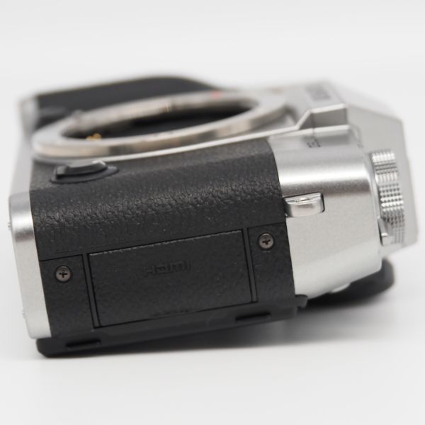 2022公式店舗 FUJIFILM □11ショット□ X-T30 11shot □ほぼ新品□ X